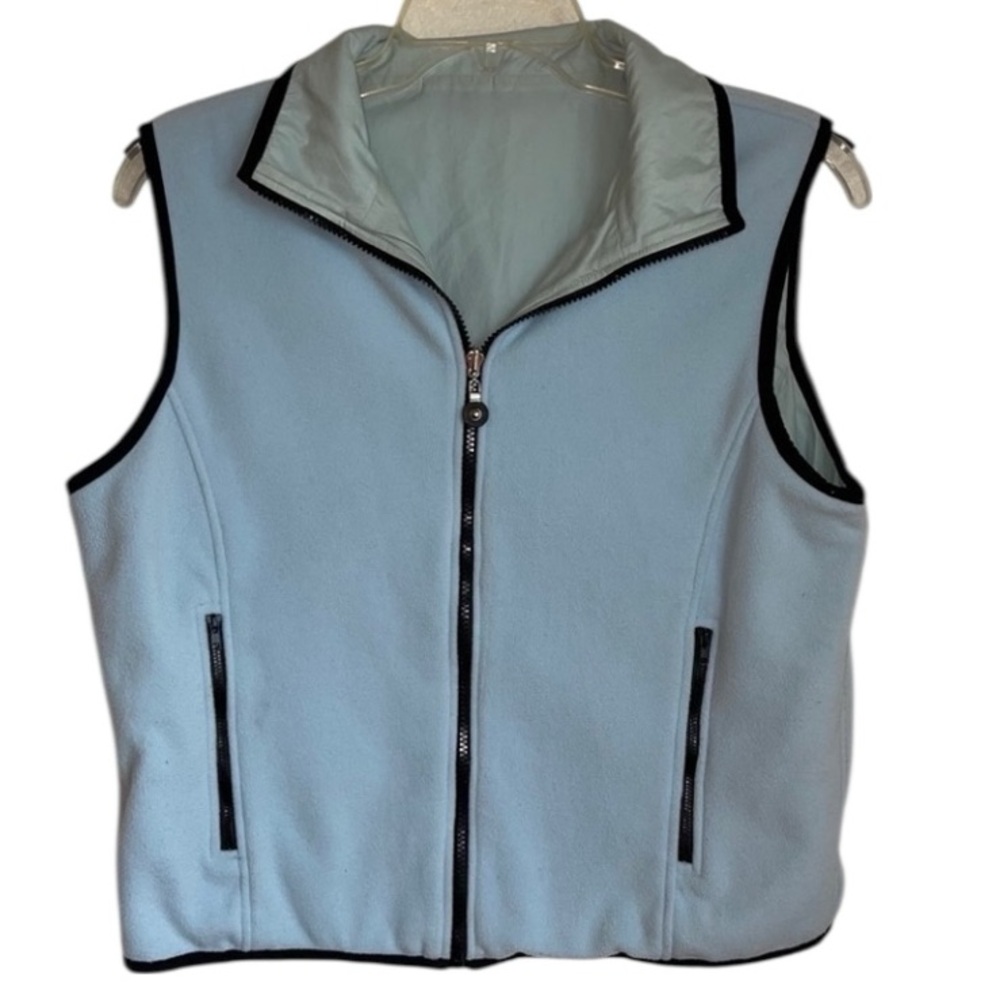 Fu Da Silk/Fleece reversible Vest. Size large GUC